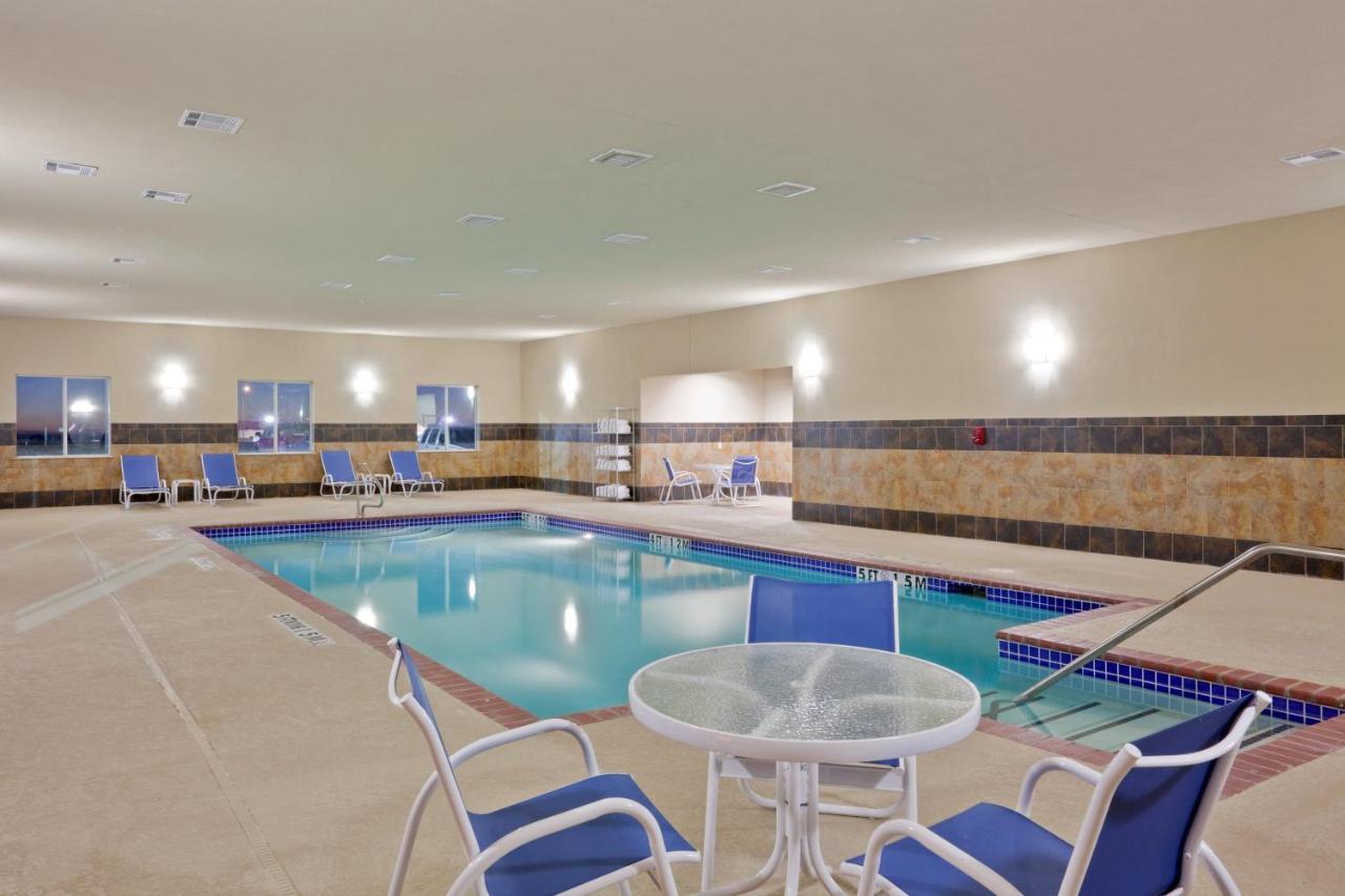 Holiday Inn Express Hotel & Suites Dumas By Ihg Zewnętrze zdjęcie